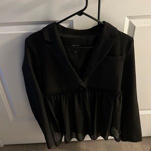 Simply Vera by Vera Wang gorgeous black blazer with sheer duster bottom! size S